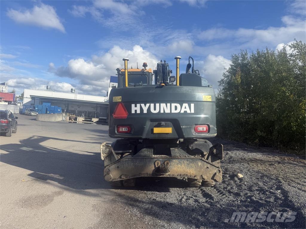 Hyundai HW140A Gravemaskiner på hjul