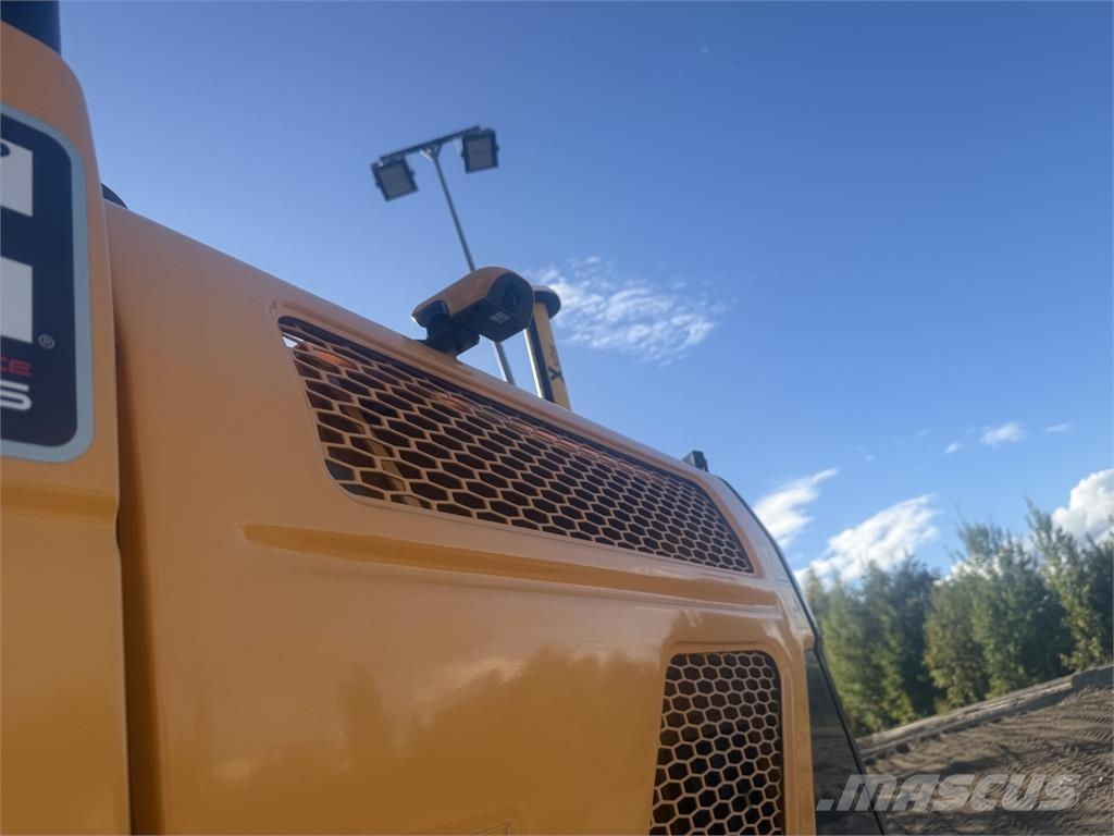 Hyundai HW140A Gravemaskiner på hjul