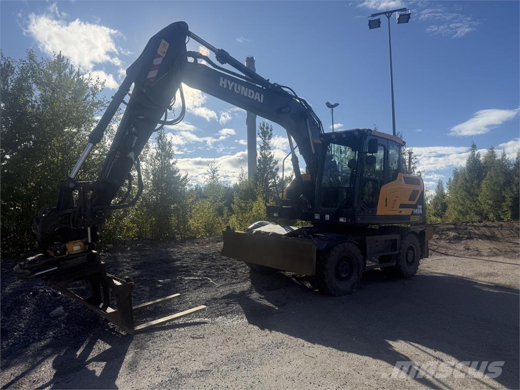 Hyundai HW140A Gravemaskiner på hjul