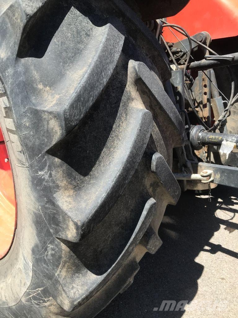 Kubota M 7151 PREMIUM Tractors