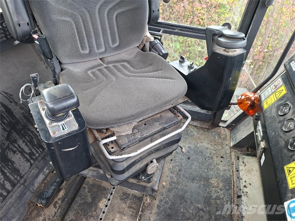 Ammann AV 70-2 Iné