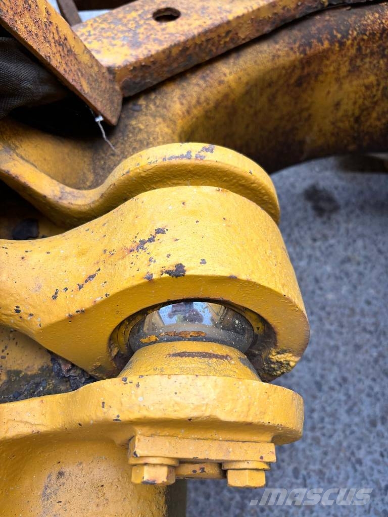 Komatsu D 51 PX-22 Buldožeri guseničari