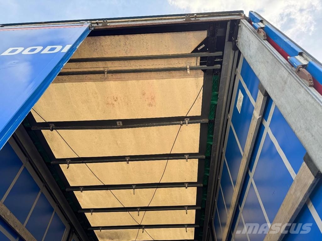 Dinkel DSAPP 39000 Curtainsider semi-trailers