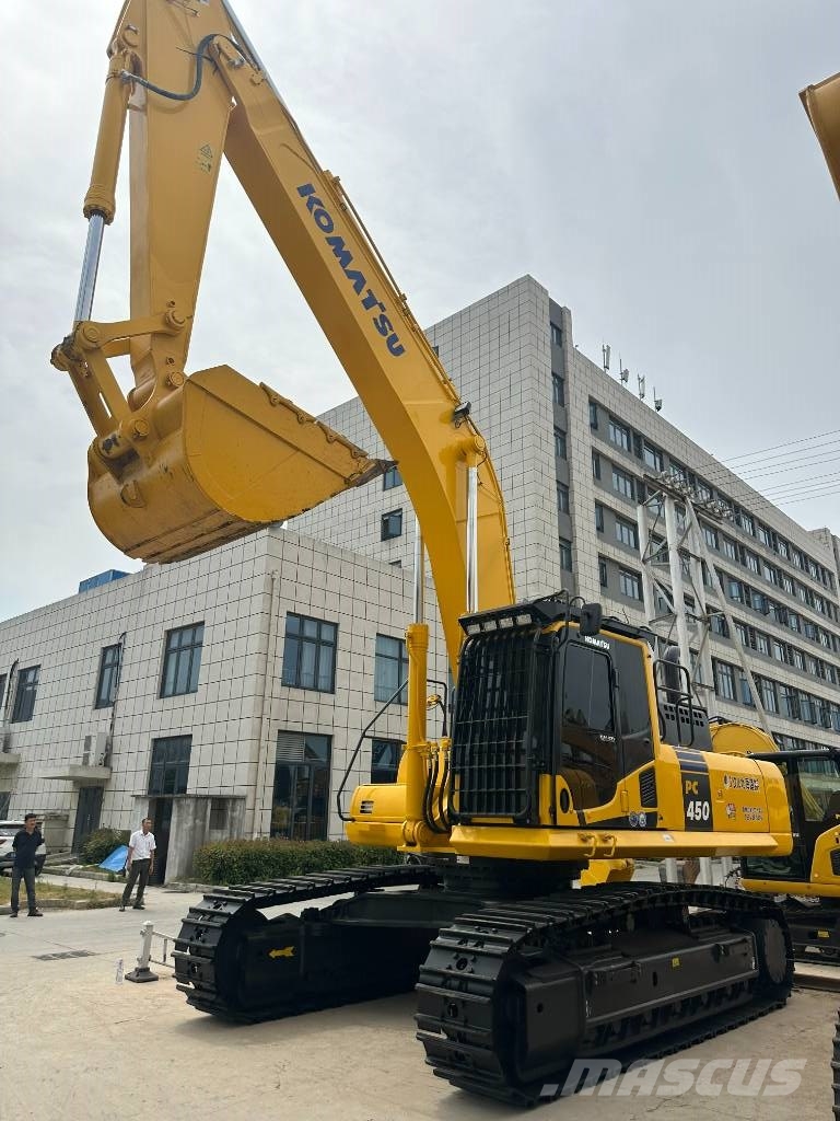 Komatsu PC450 Paletli ekskavatörler