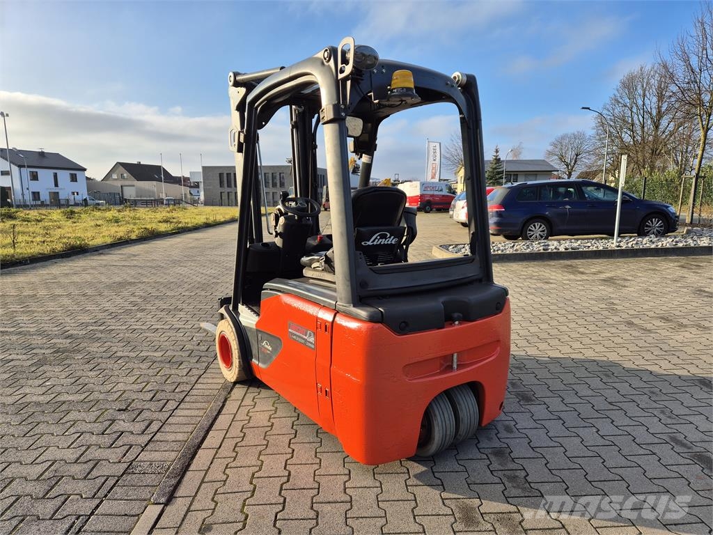 Linde E18L-02 电动叉车