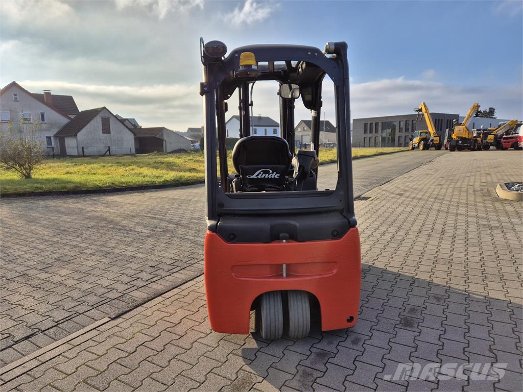 Linde E18L-02 电动叉车
