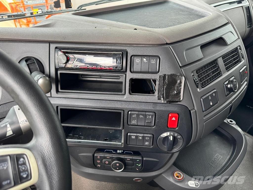 DAF XF 450 4X2 EURO 6 MEGA Седельные тягачи