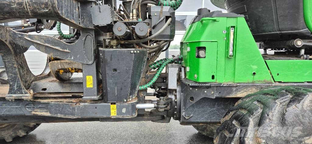 John Deere 1110 G Forvarderi