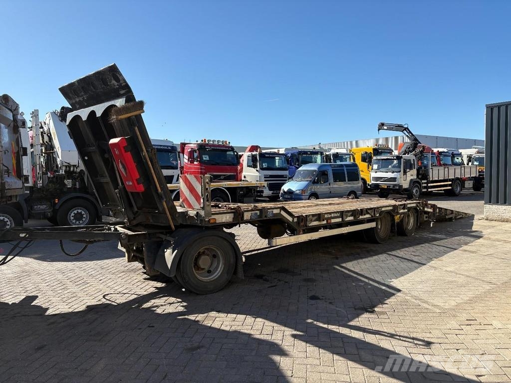 Müller-Mitteltal D3 + HYDROLIC FRONT/BACK LOADER + 3 AXLE + SPECIAL 低架裝載車