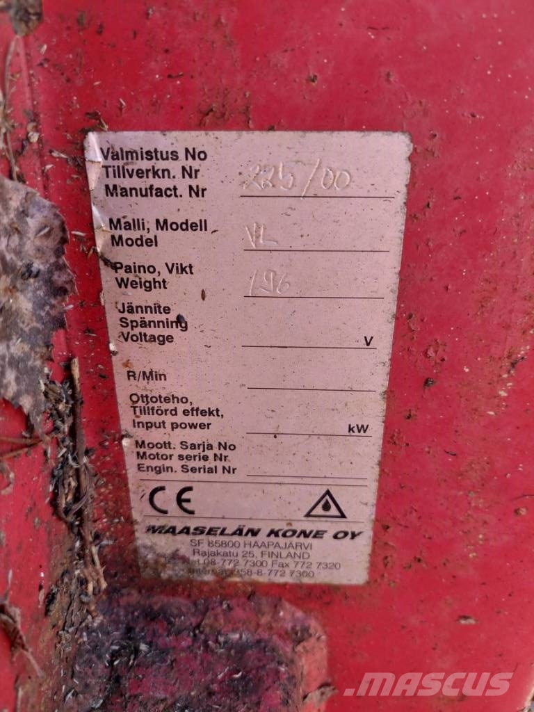 Varmo Paalileikkuri Bale shredders, cutters and unrollers