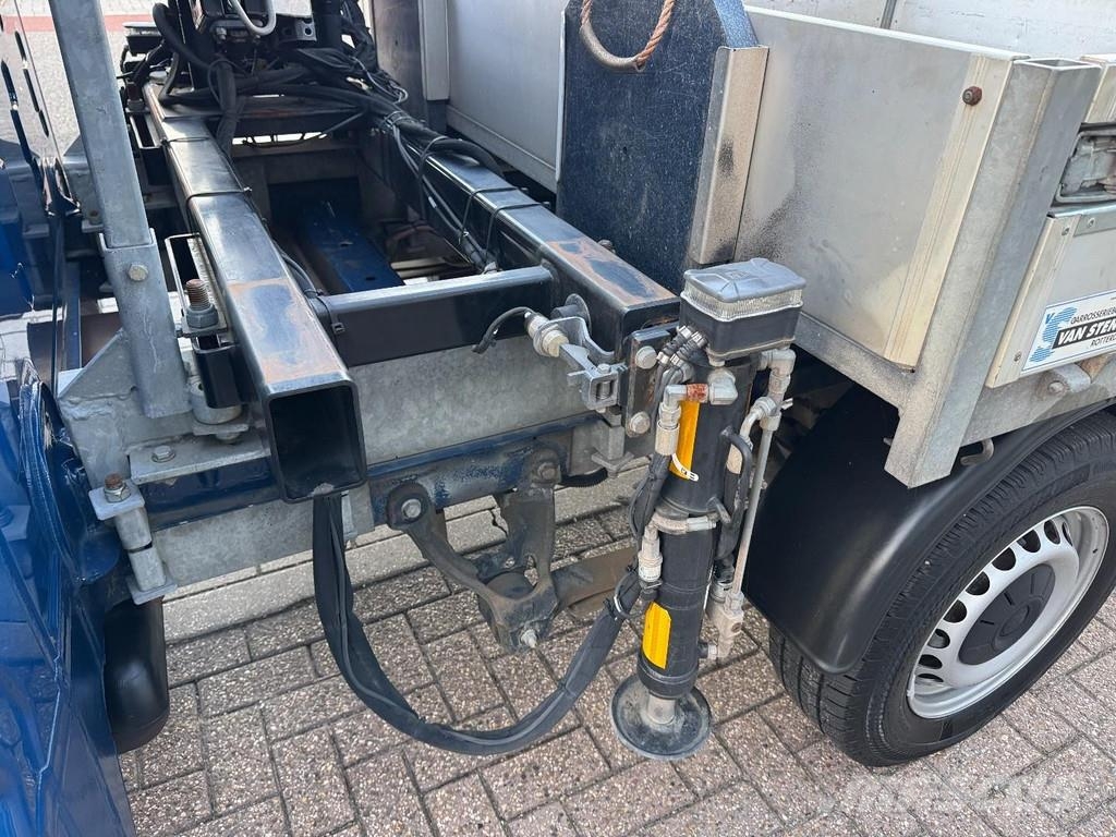 Volkswagen Crafter, Doka, Crane HIAB T DUO 023- 3, Only 36.00 Nakladacia/sklápacia bočnica