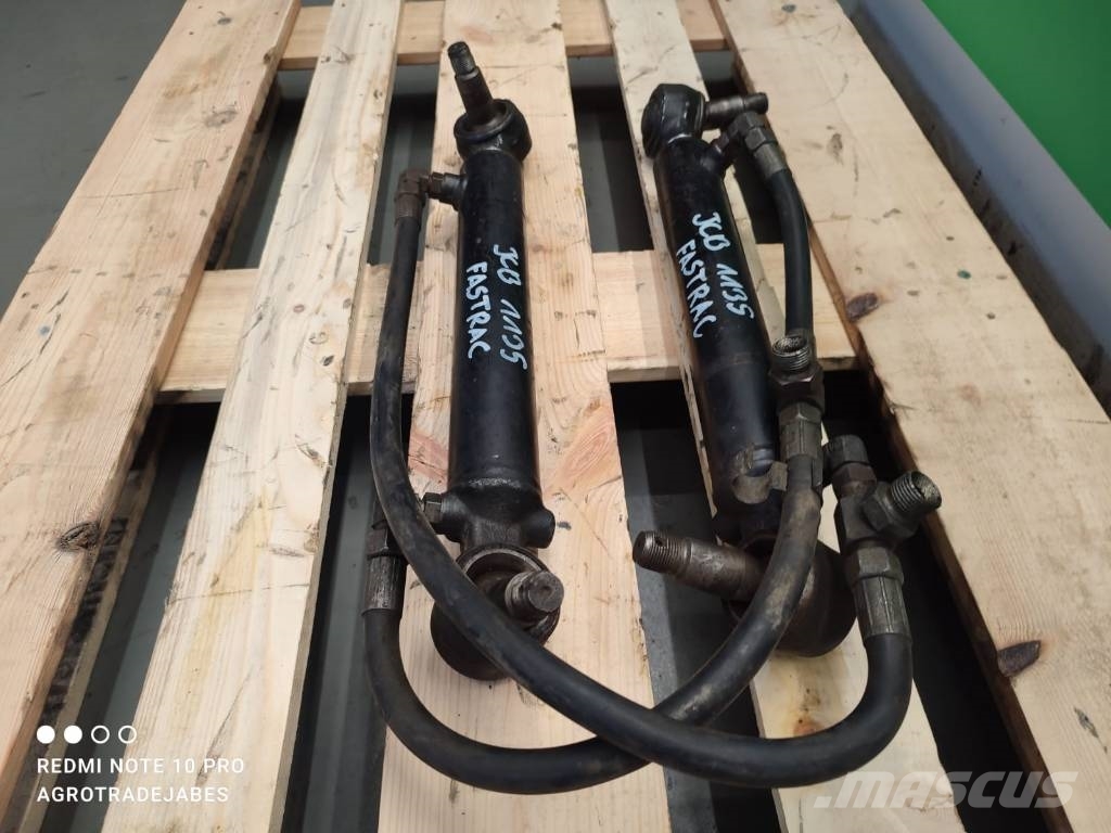 JCB 1135 Fastrac hydraulic steering cylinder Hydraulika