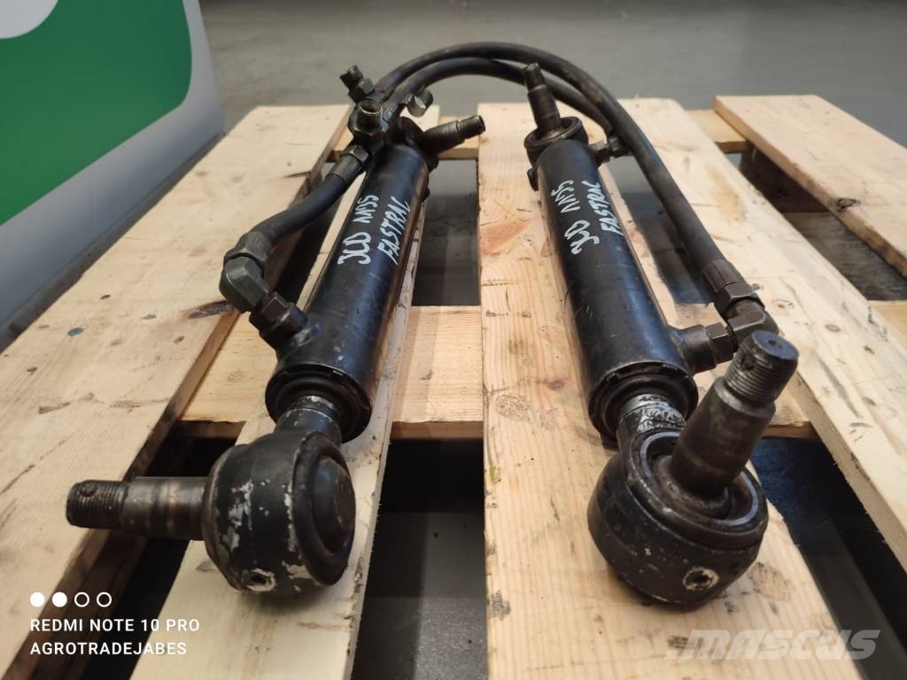 JCB 1135 Fastrac hydraulic steering cylinder Hydraulika