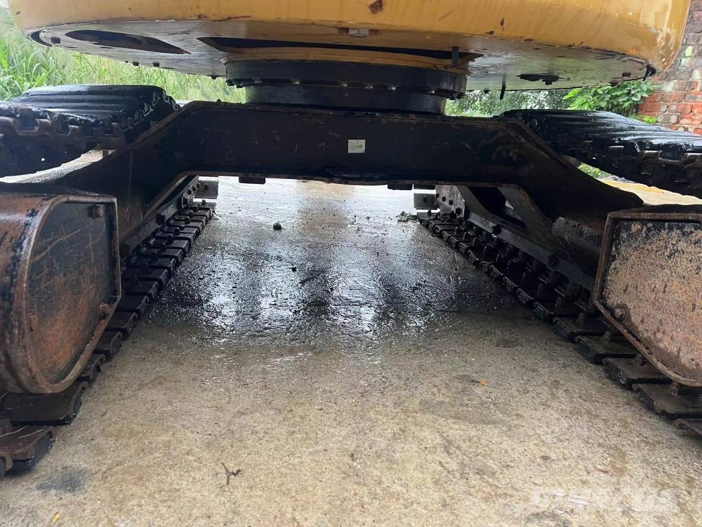 CAT 303 E CR 대형 굴삭기 29톤 이상