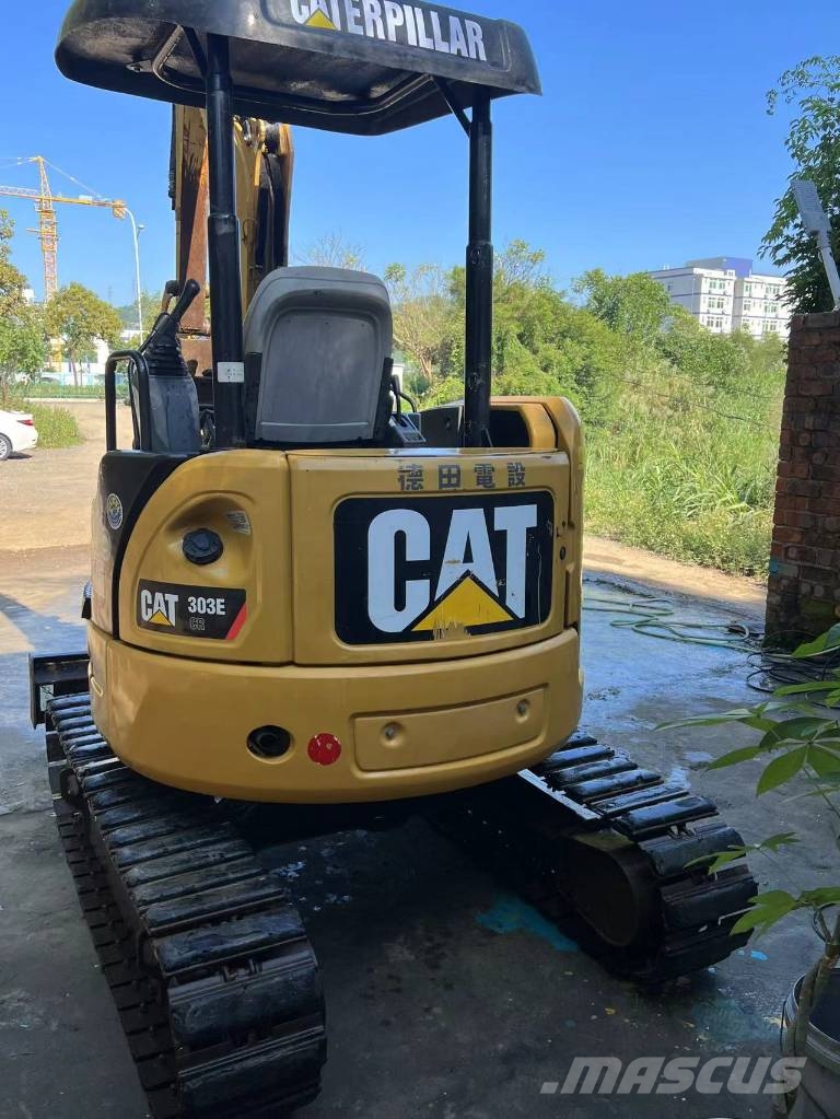 CAT 303 E CR 대형 굴삭기 29톤 이상