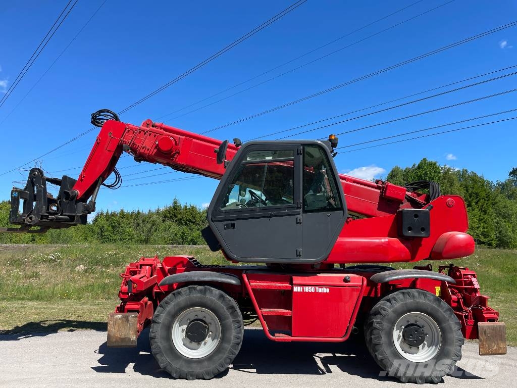 Manitou MRT 1850 Stora BM svängbart med pallgafflar Manipuladores telescópicos