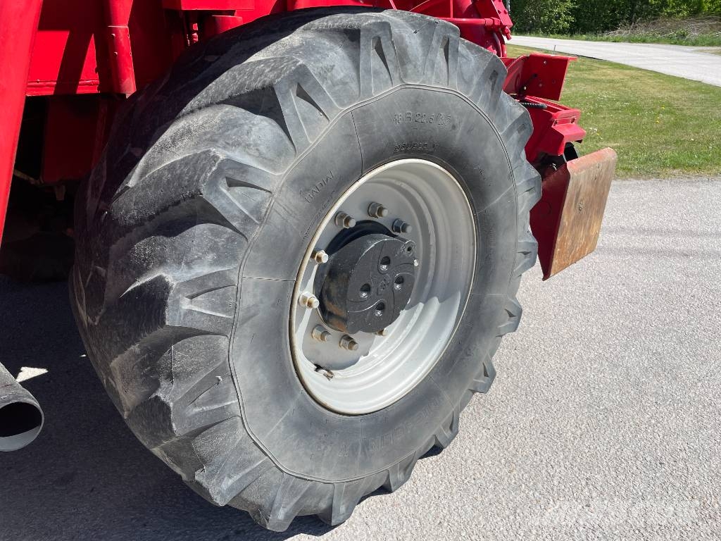 Manitou MRT 1850 Stora BM svängbart med pallgafflar Manipuladores telescópicos