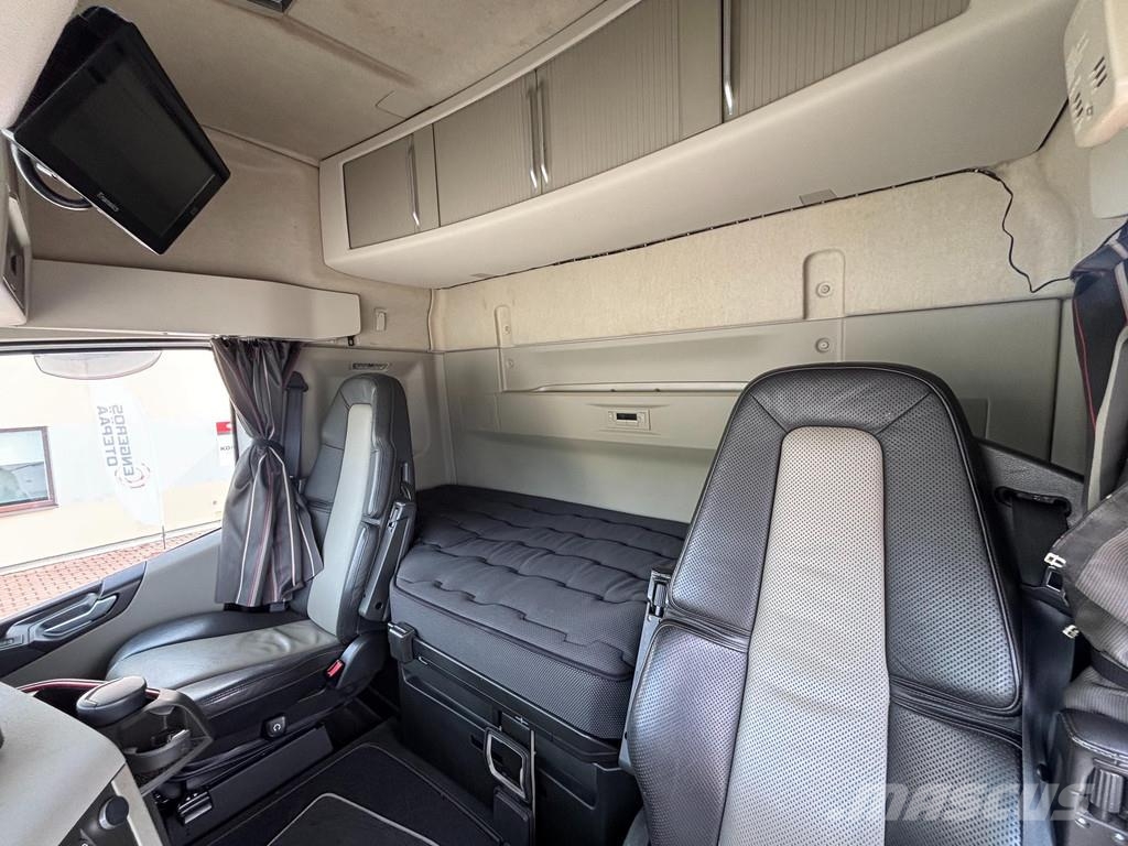 Volvo FH540 6X4 Tandemlift! + Retarder وحدات الجر