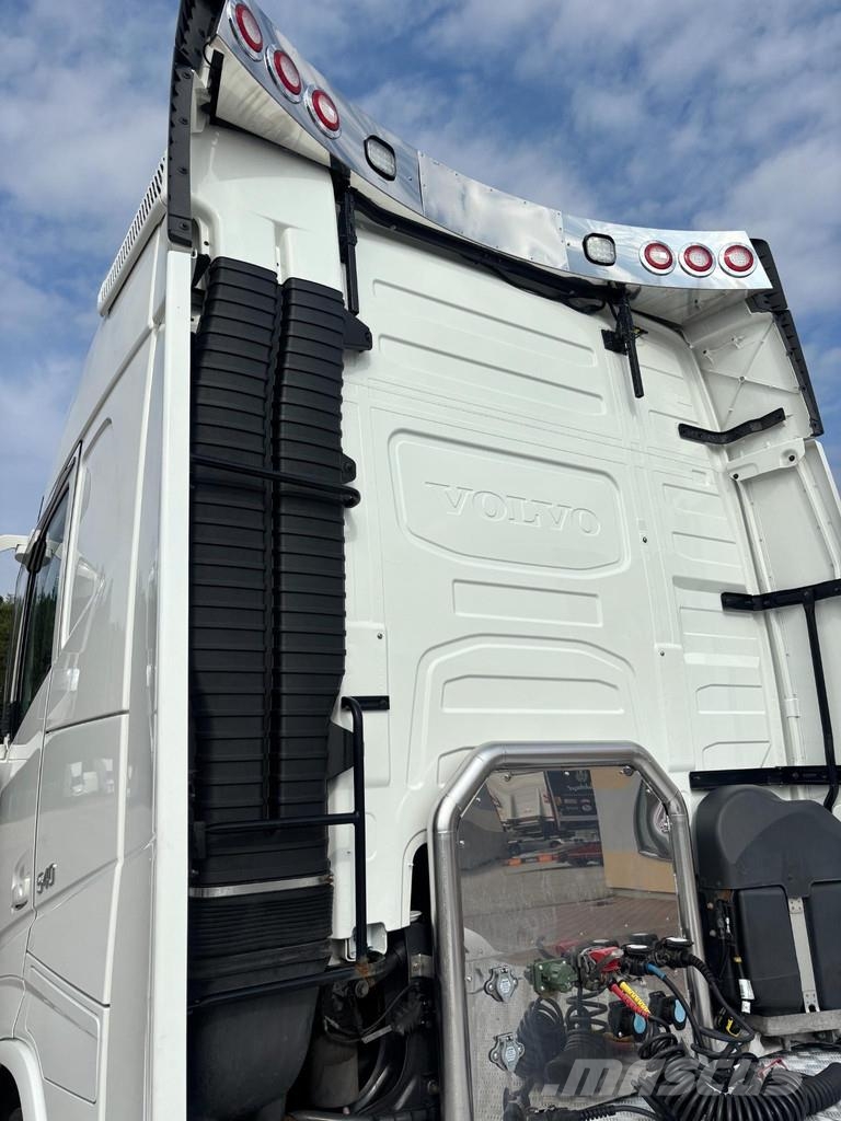 Volvo FH540 6X4 Tandemlift! + Retarder وحدات الجر