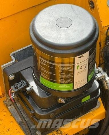 JCB JZ 140 大型油圧ショベル12t以上(パワーショベル・ユンボ)