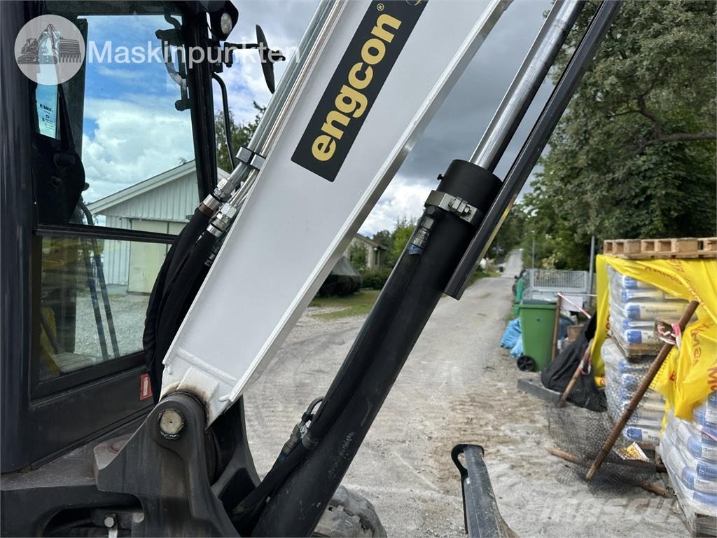 Bobcat E60 Crawler excavators