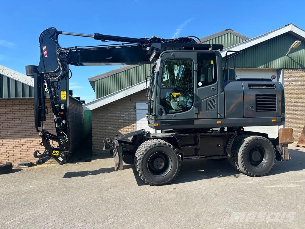 Komatsu PW180-10 Gumikerekes kotrók