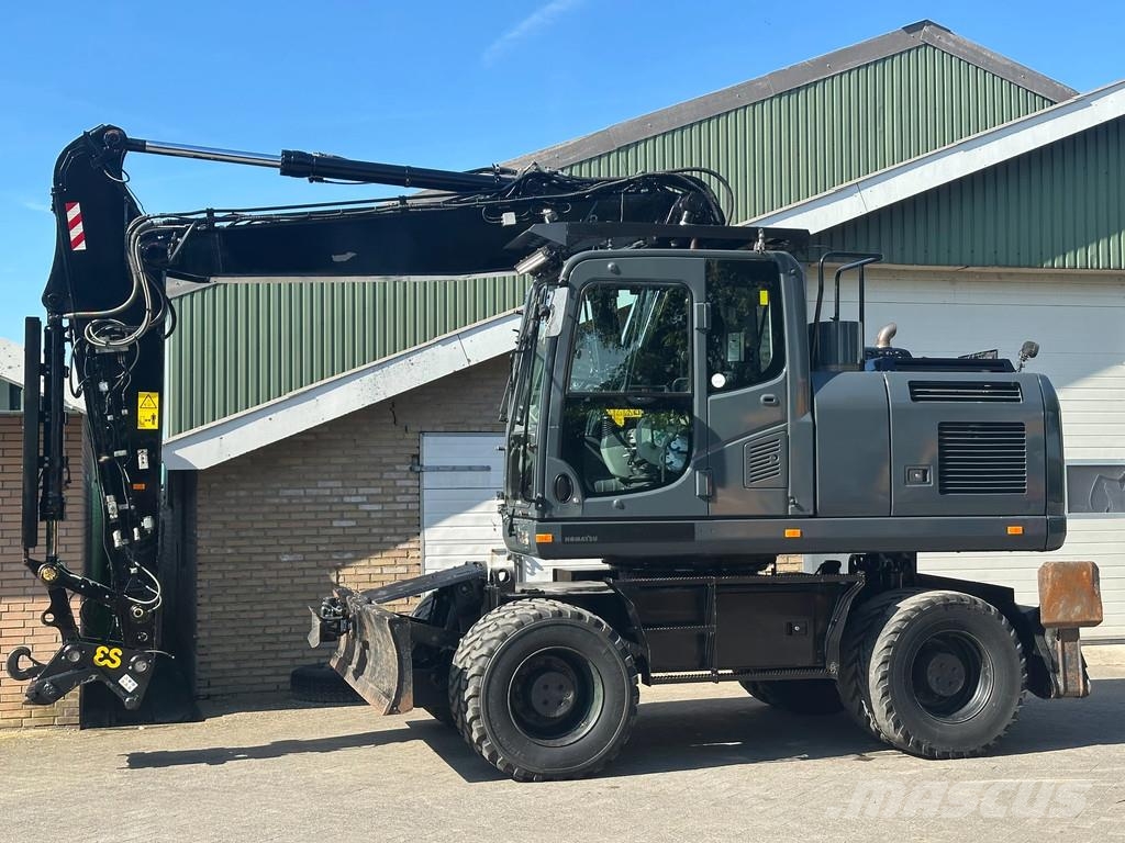 Komatsu PW180-10 Gumikerekes kotrók