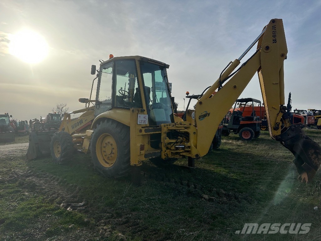 Komatsu WB 91 R Rovokopači