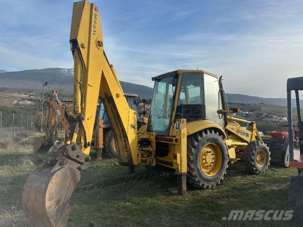 Komatsu WB 91 R Rovokopači