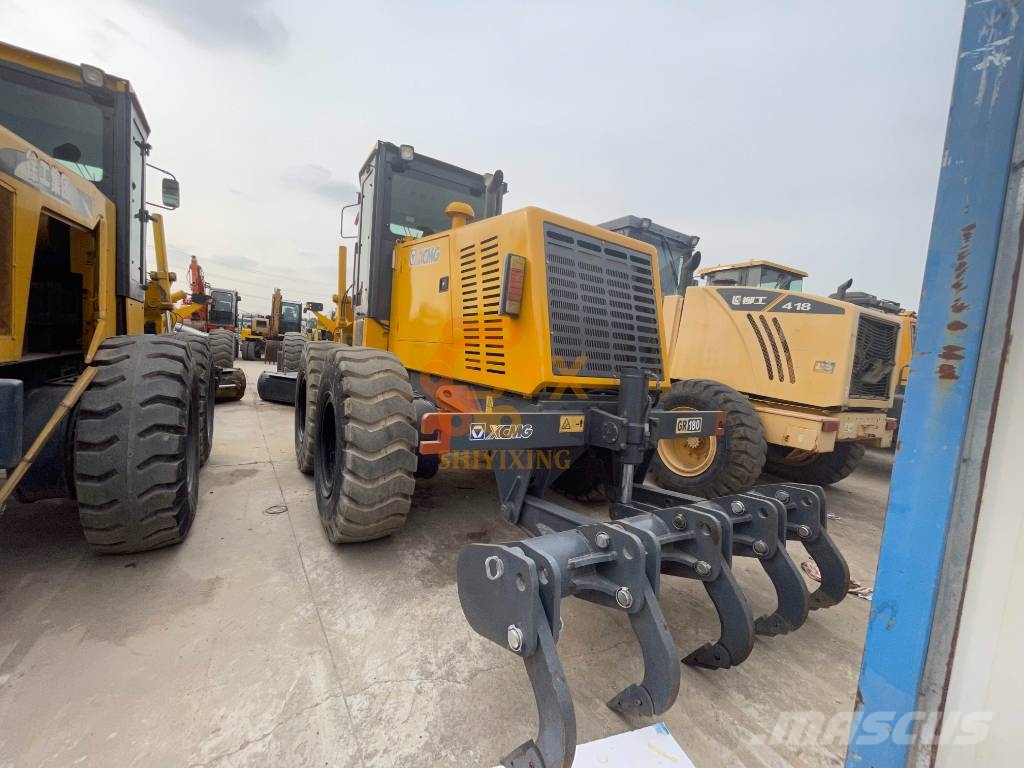 XCMG GR 180 معدات تمهيد الطرق