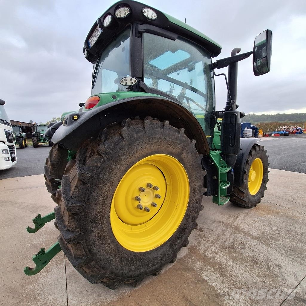 John Deere 6130R Traktorer