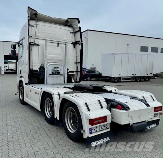 Scania R660 V8 6x4 hydrauliikalla Sattelzugmaschinen