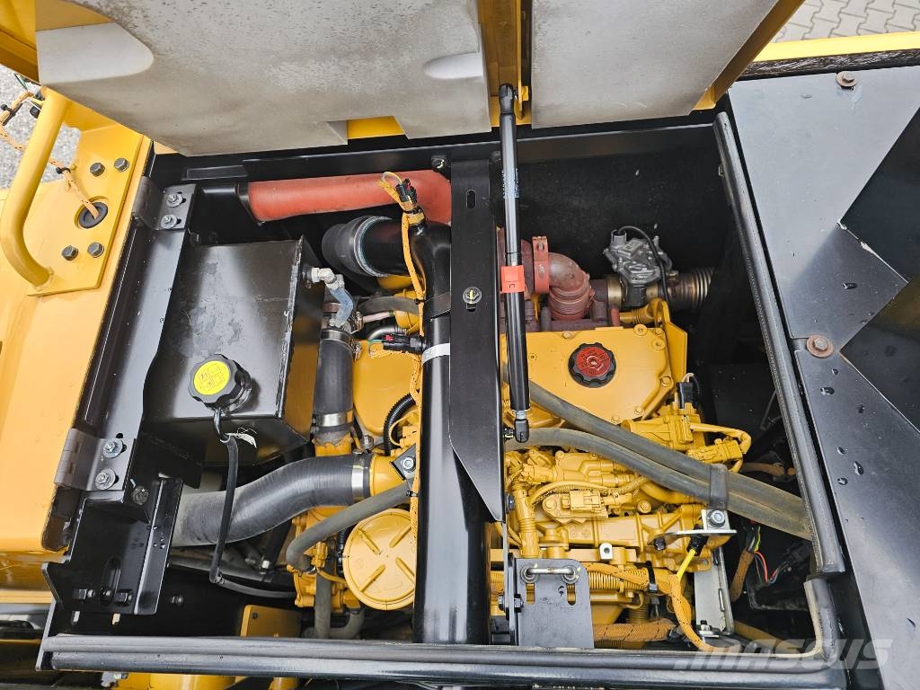 CAT M 315 F Wielgraafmachines