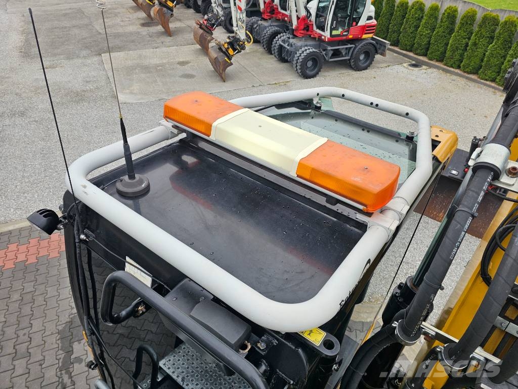 CAT M 315 F Wielgraafmachines