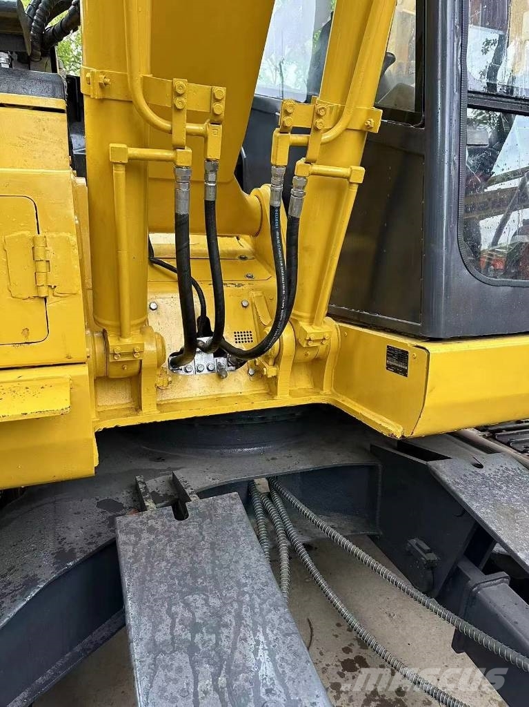 Komatsu PC 128US-2EO Pelle sur chenilles