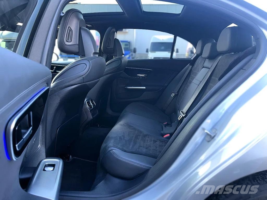 Mercedes-Benz C-Klasse C300e Sedan*AMG PAKKET*NIGHT PAKKET*HEADU Cars