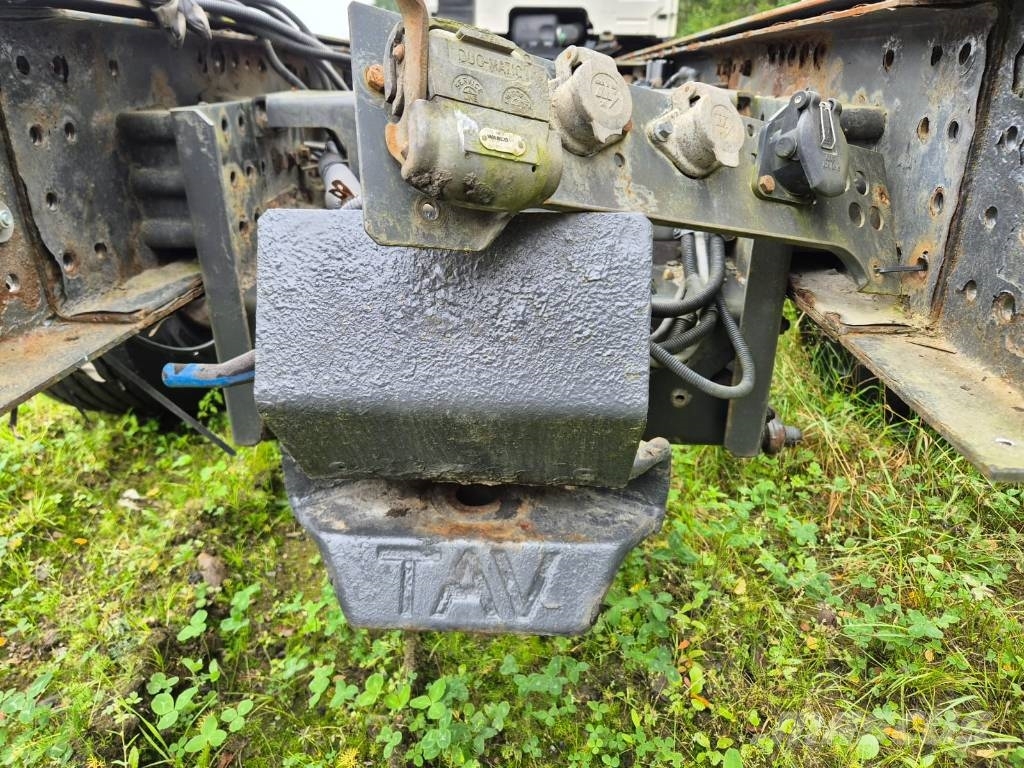 Volvo FM 420 Camiones con chasís y cabina
