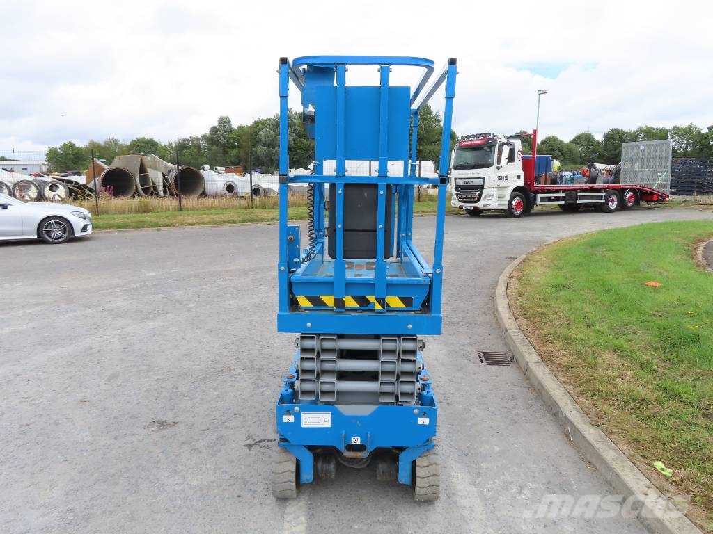 Genie 1932 Elevadores de tesoura