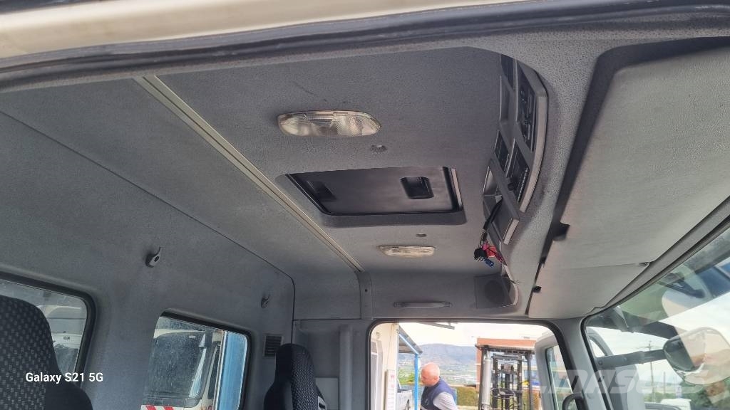 Mercedes-Benz CABIN Καμπίνες και εσωτερικό