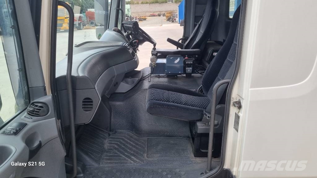 Mercedes-Benz CABIN Καμπίνες και εσωτερικό