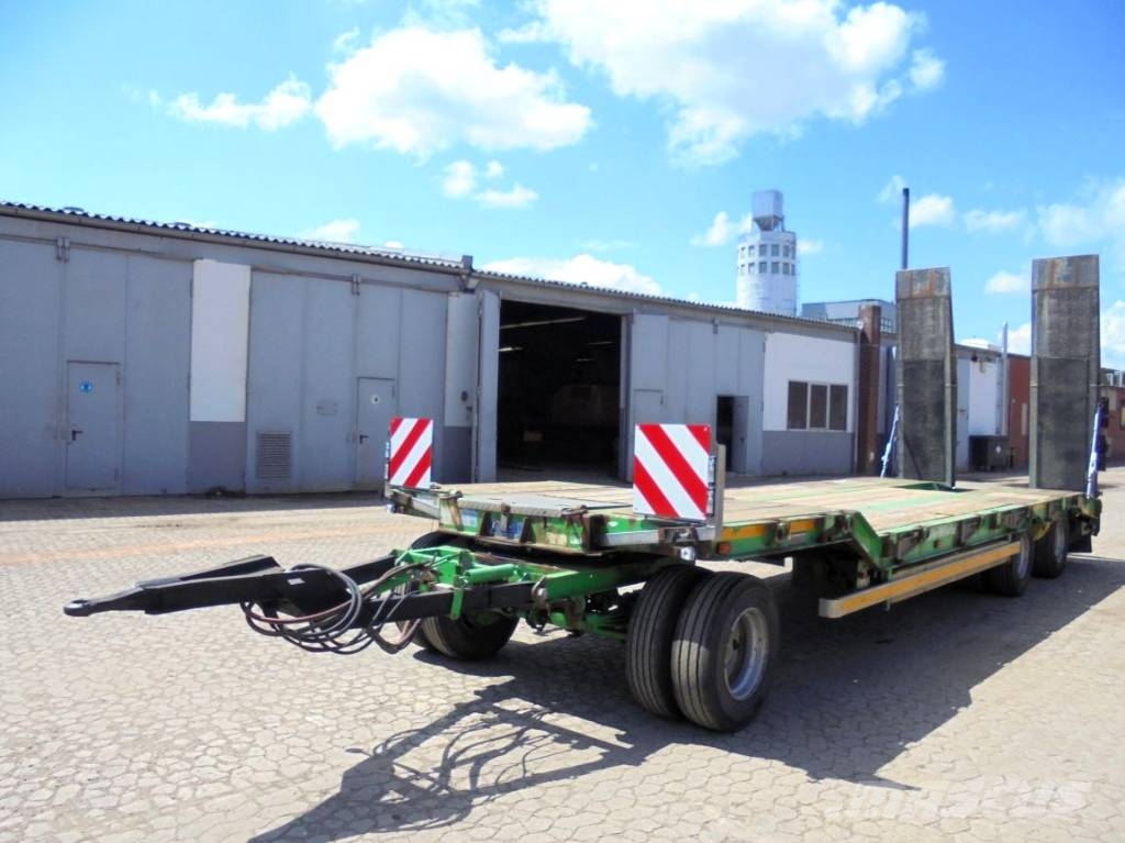 Müller-Mitteltal T 3 Profi 30 Low loaders