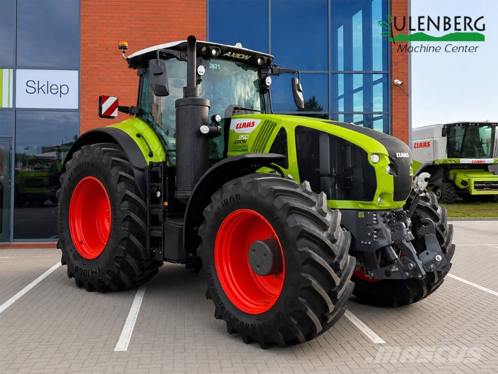 CLAAS Axion 930 Трактори