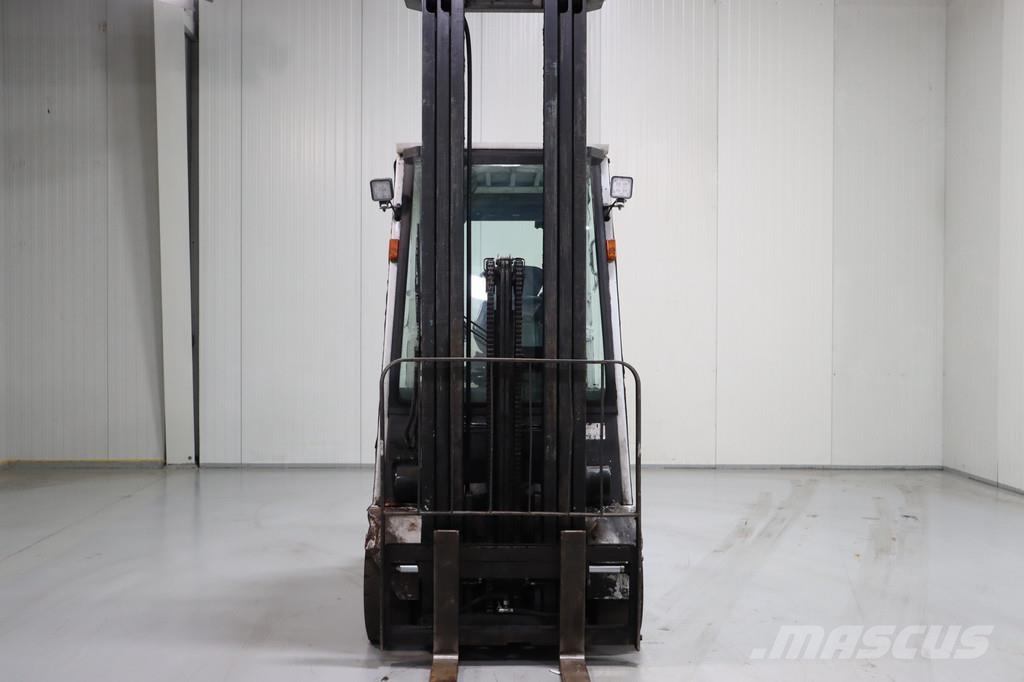 Nissan G1Q2L25Q 전동 지게차