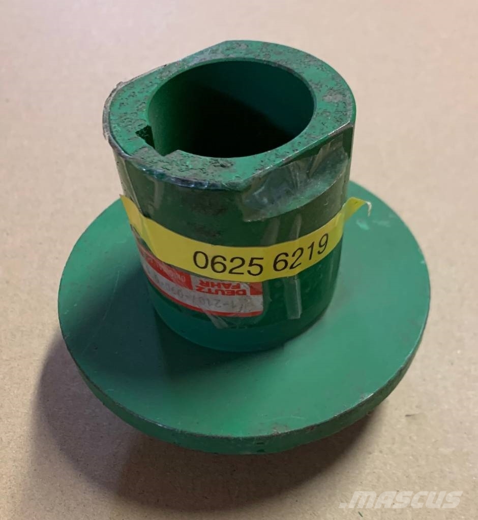 Deutz-Fahr Mähdrescher Hub 06256219, 0625 6219, 0625-6219 履带、链条和底盘