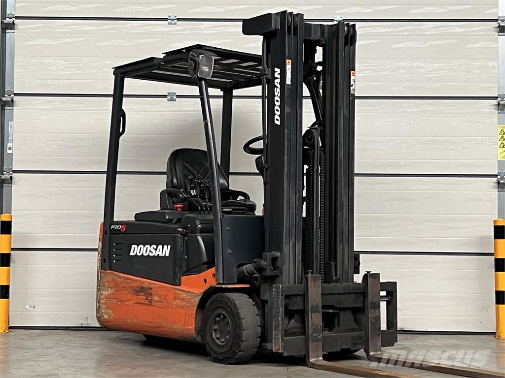 Doosan B18T-5 Electric forklifts