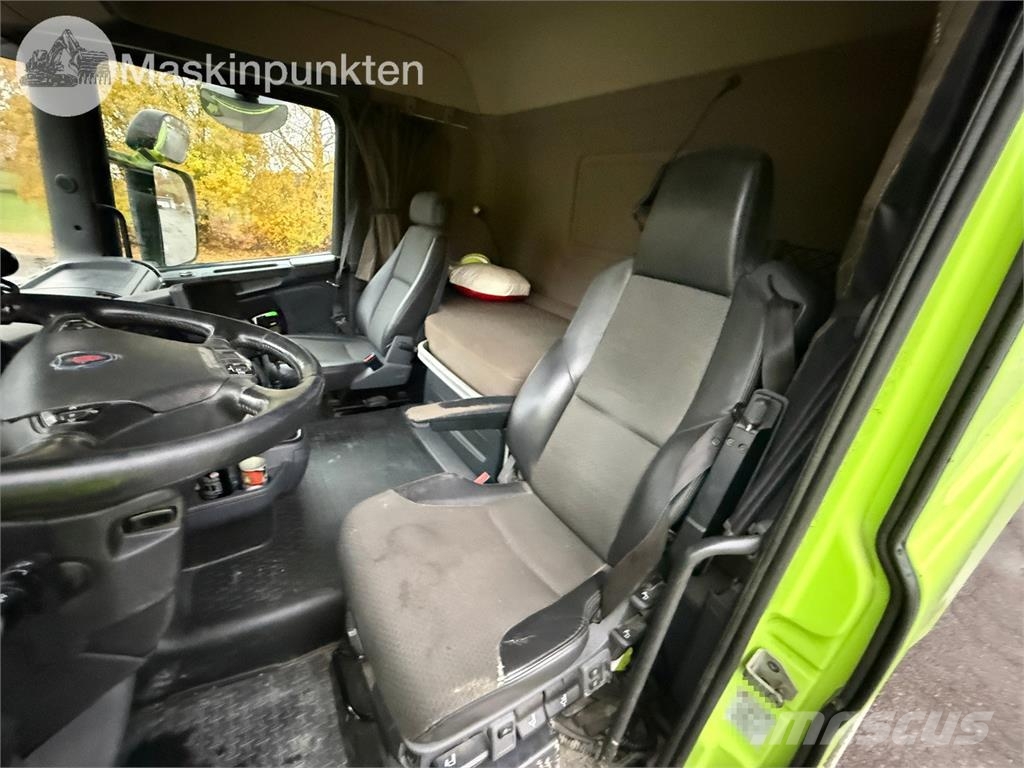 Scania R580LB8X4*4HNB Pašizgāzējs