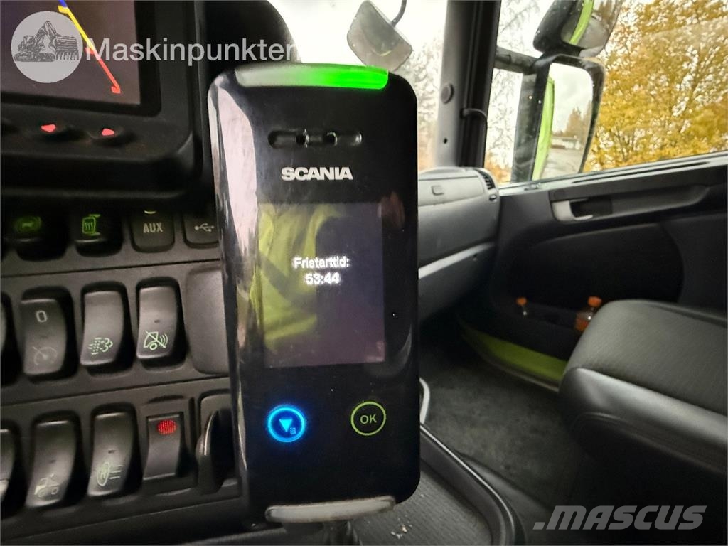 Scania R580LB8X4*4HNB Pašizgāzējs