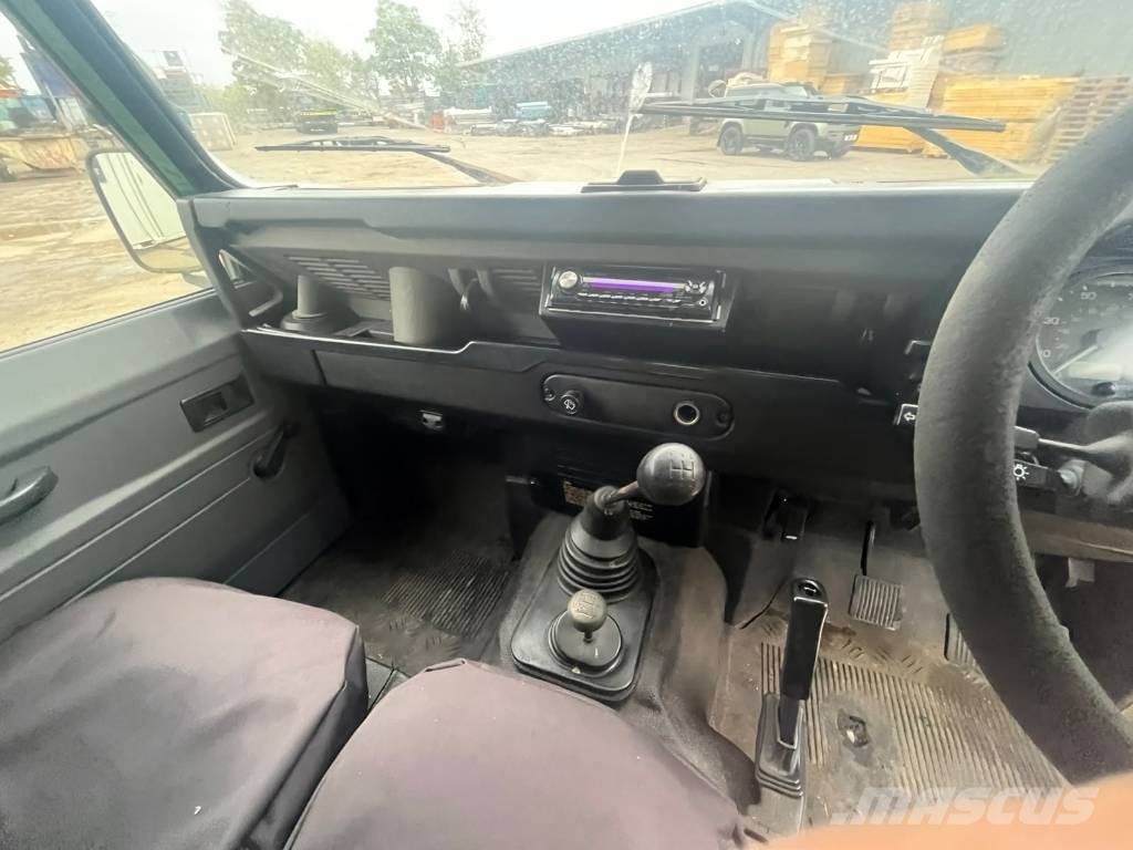 Land Rover Defender 90 皮卡.傳統半斗卡車/側卸板