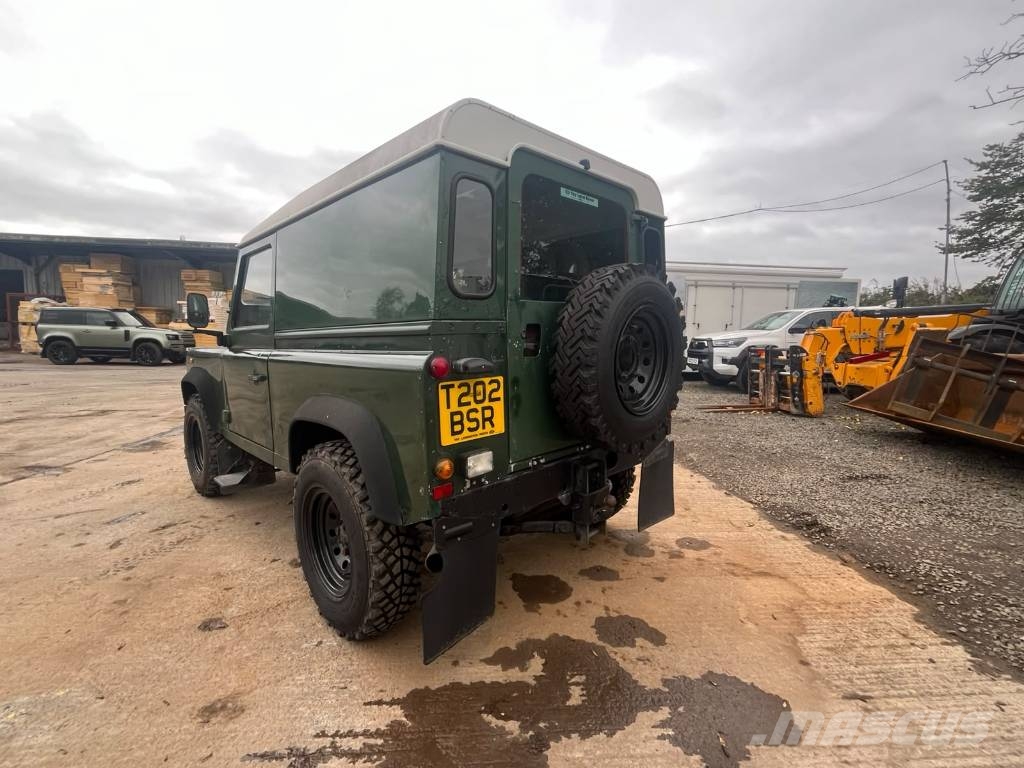 Land Rover Defender 90 皮卡.傳統半斗卡車/側卸板