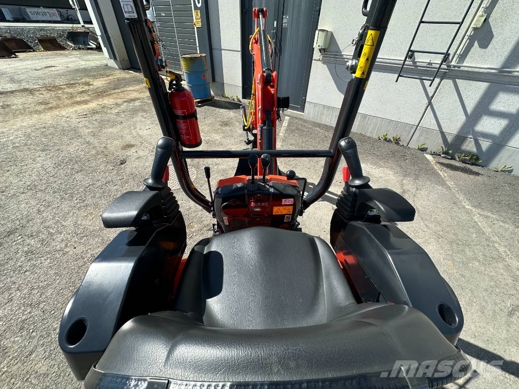 Kubota U 10 - 5 ex demo 20h ajettu kallistajalla Miniexcavadoras